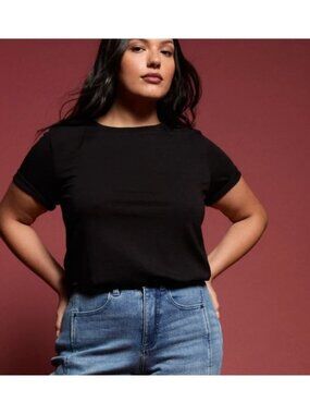 UNIVERSAL STANDARD tee rex in black size M 18-20